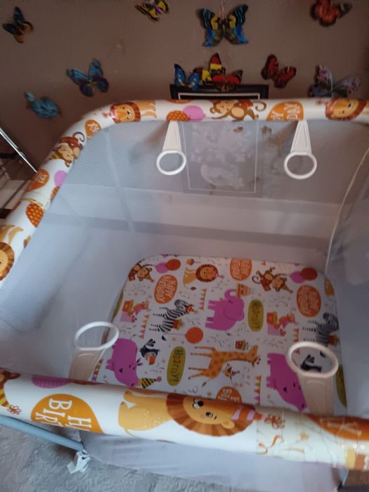 Продам детский манеж