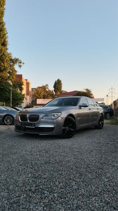 BMW 7 Series 0 — imagine 3