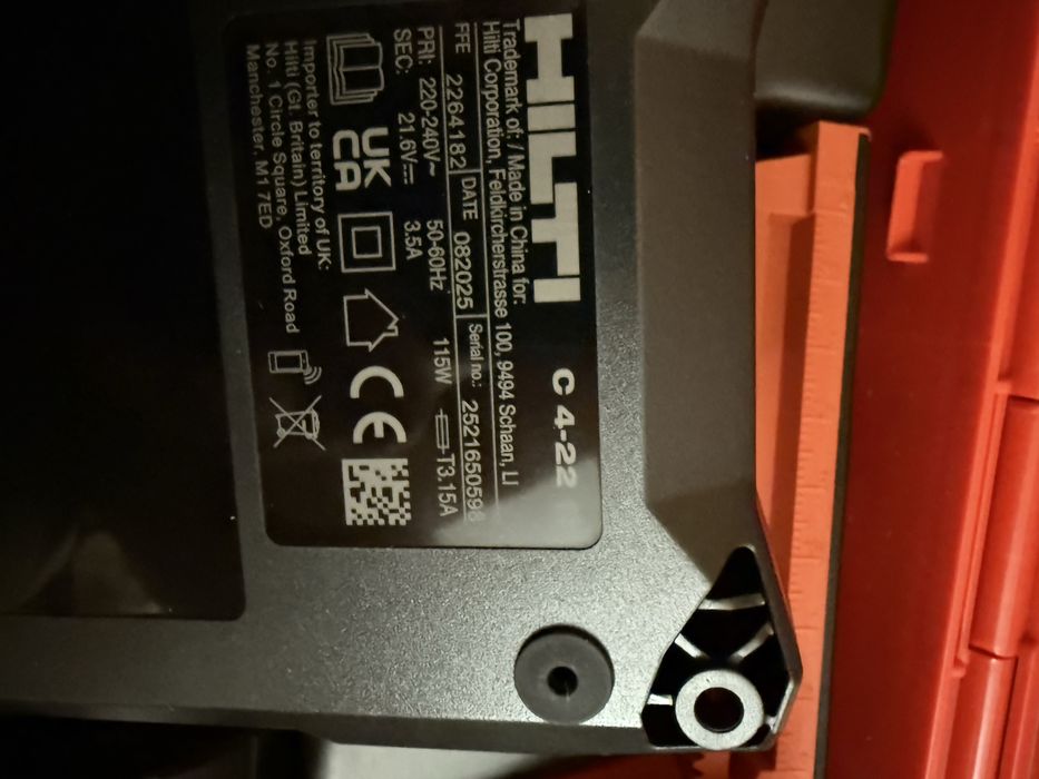 Нов! Hilti Pm50 + B22-85(4ah)+C4 230v PMA100