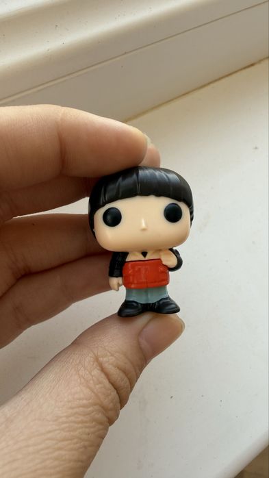 Фигурки осд  очень странные дела