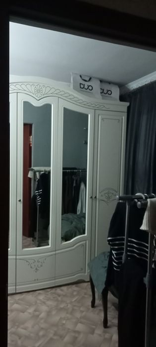 Спальный гарнитур