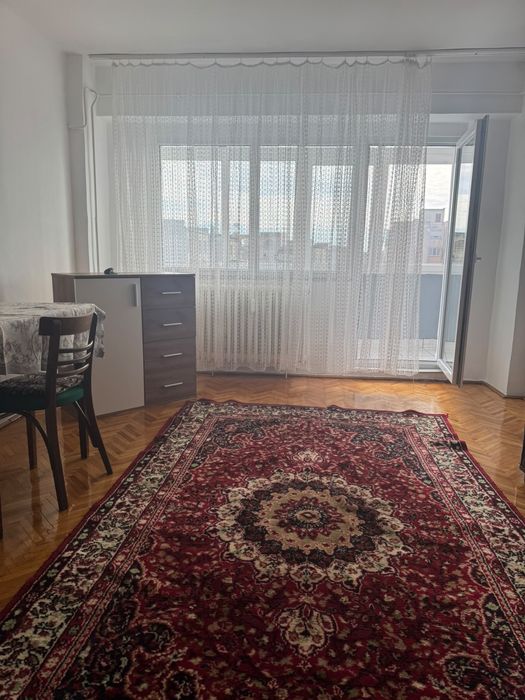 Inchiriez apartament 1 camera