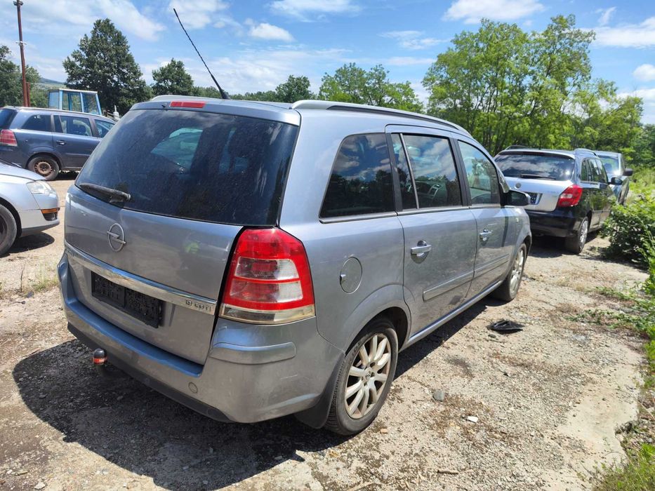 Opel Zafira B на части / опел зафира 1.9 101кс
