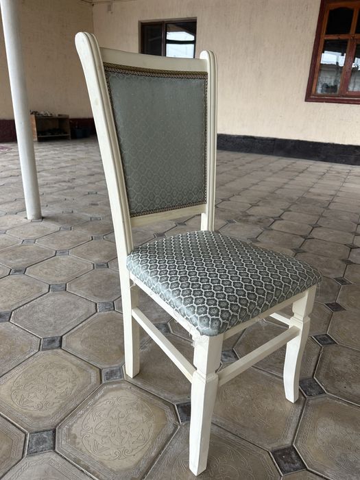 Стол стуляларымен