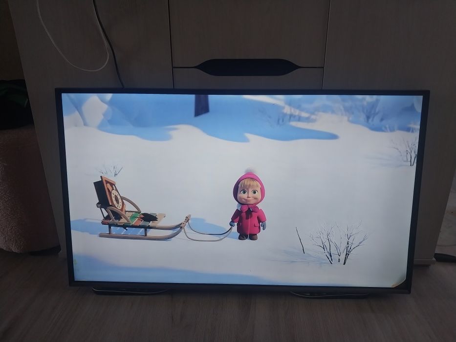 Смарт телевизор Samsung 109см. С дефектом.