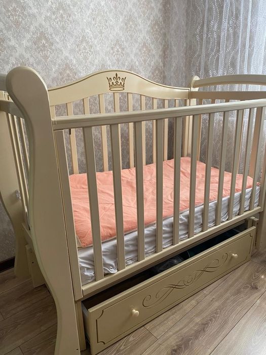 Детская кровать состояние 99 %