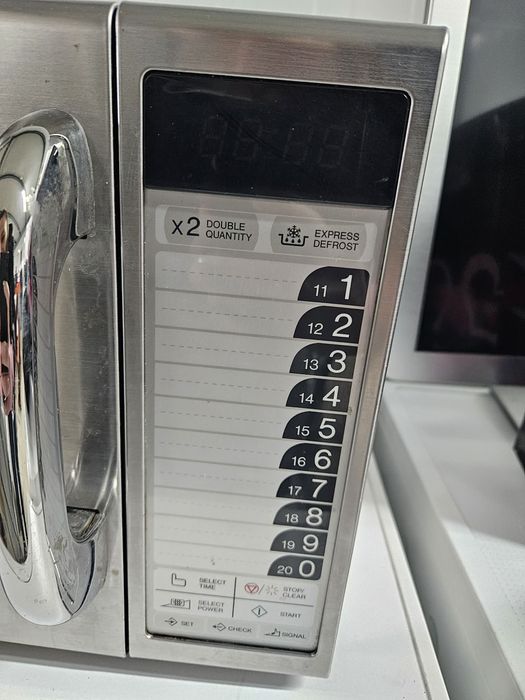 Професионални микровълново фурни