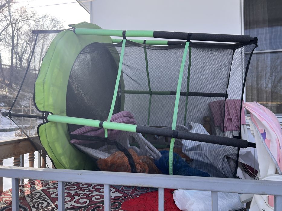 Детский батут.