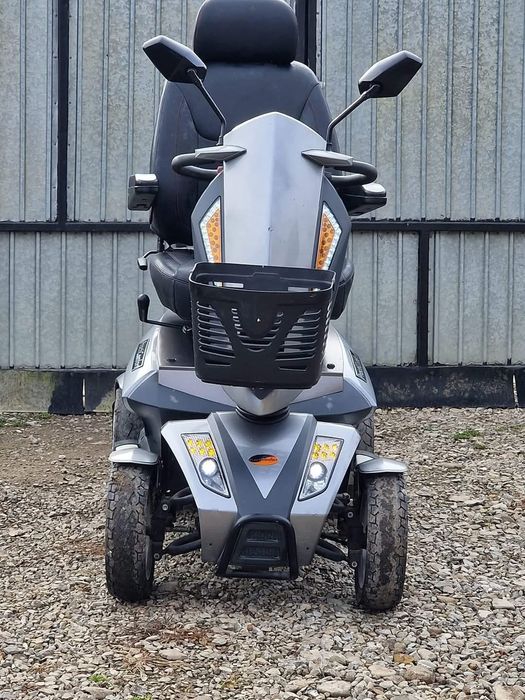 Scuter Electric pentru persoane cu dizabilitati  Travelux Infineon 4