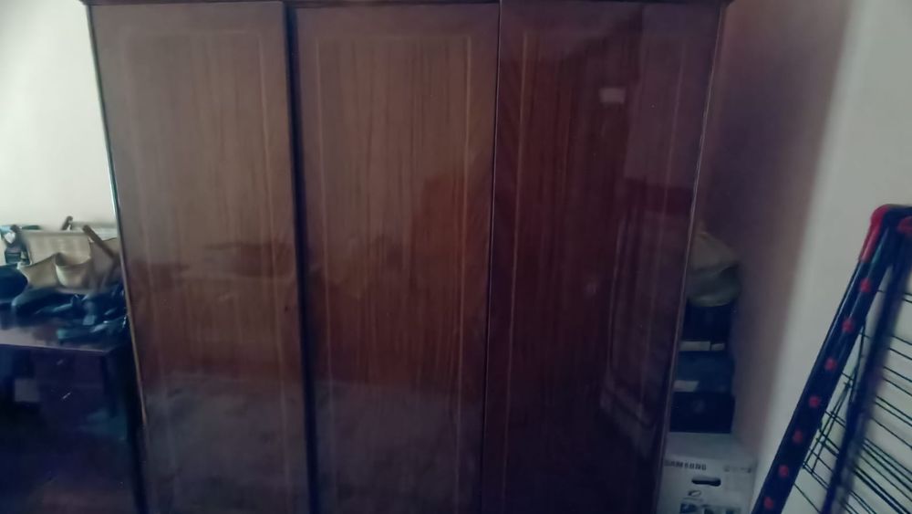 Мебель для спальний, шкаф