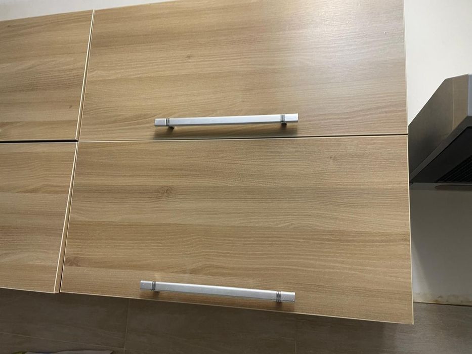 Продам кухонный гарнитур, без техники.