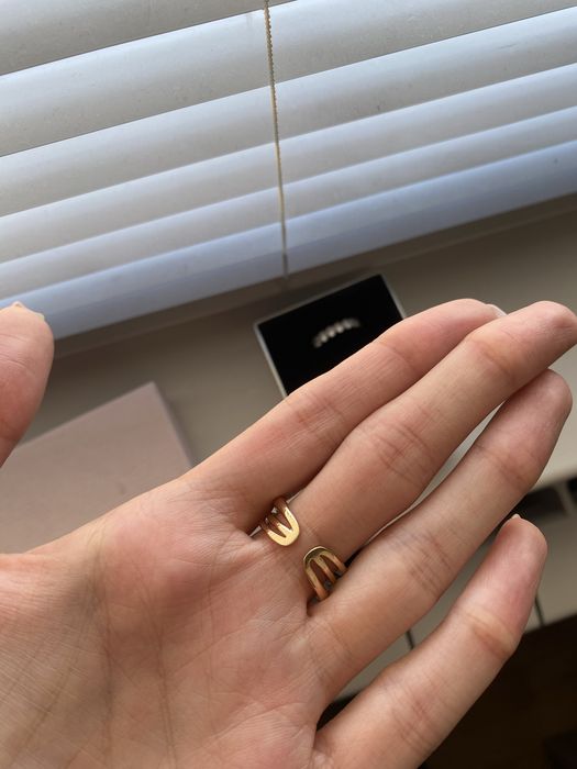 Дамски пръстен с перла и камъни