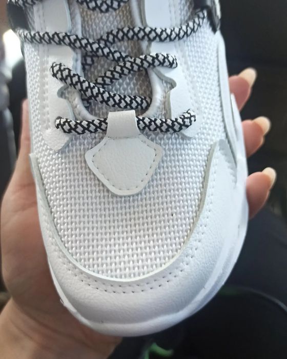 Кросовки 35-36 р.