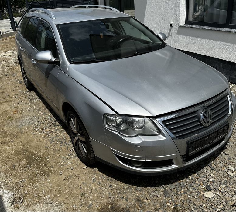 Dezmembrez vw passat b6 2.0 tdi bkp cutie manuala 6+1 t bixenon alcantara