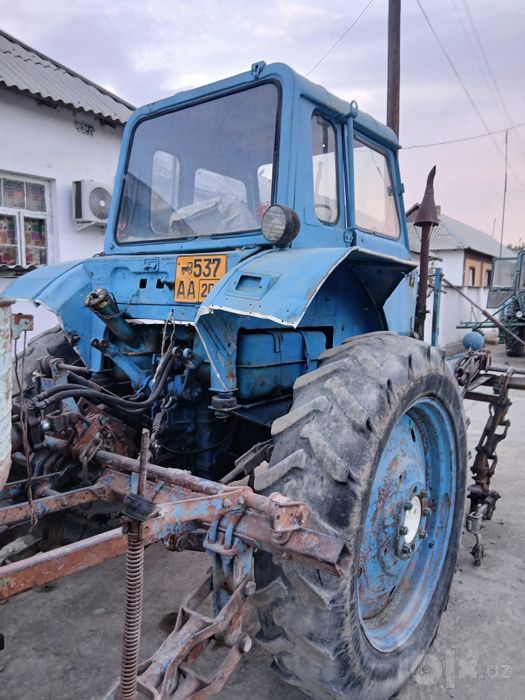 Belarus traktor  MTZ-80