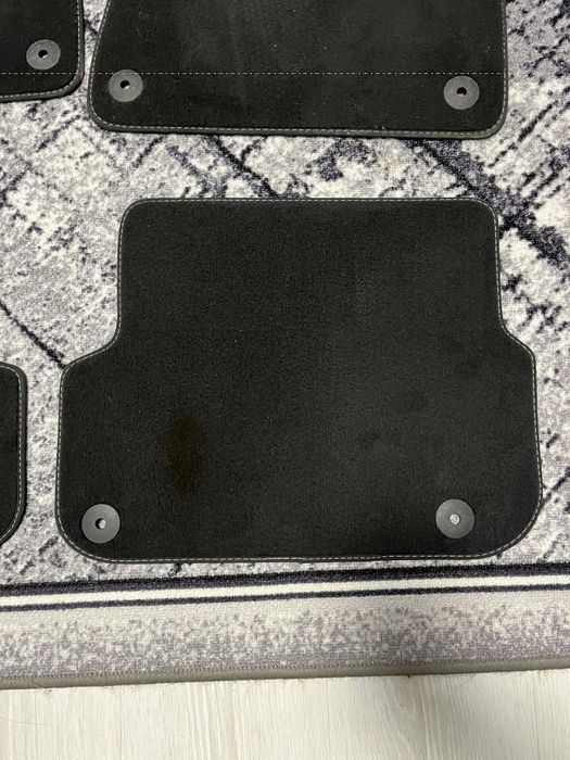 Стелки за Ауди А6 4F