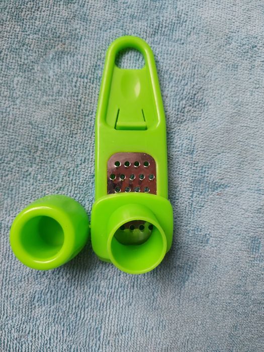 Продам малелькую тёрочку