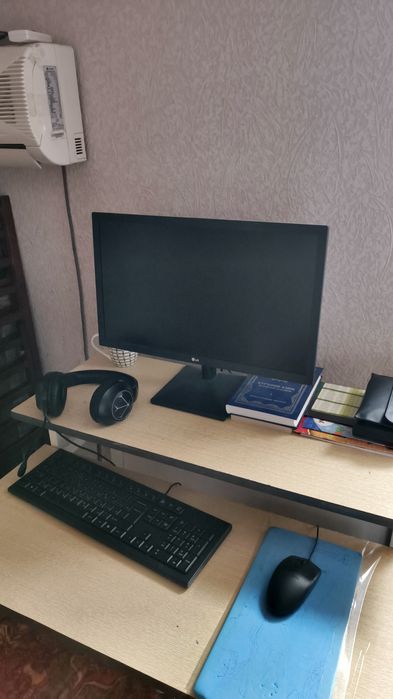 Kompyuter sotiladi. Arzon bervoraman