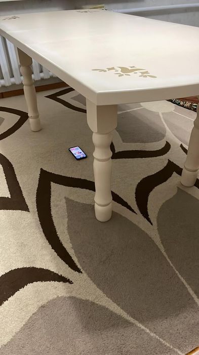 Продам кухонный стол