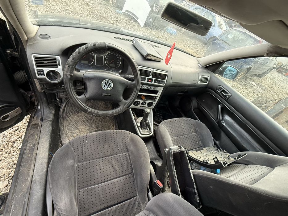 Голф 4 1.9 TDI  81 kW (110 к.с.) на части