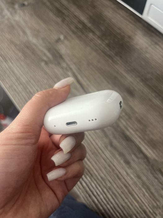 Кейс airpods2 pro оригинал