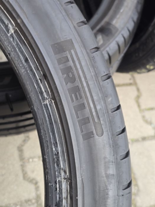 255 40 21 Pirelli