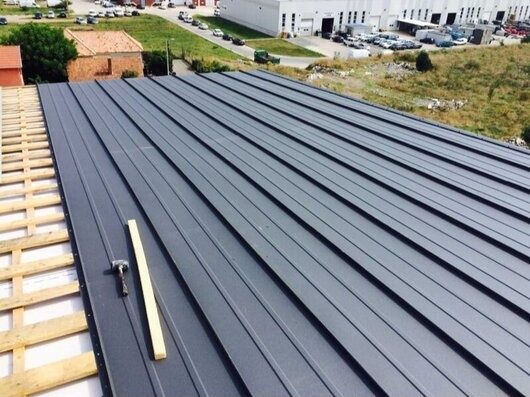 Cauți o echipă serioasă pentru acoperișul casei tale? Oferim servicii