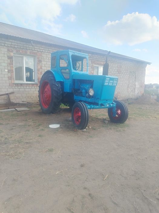 Продам трактор Т-40