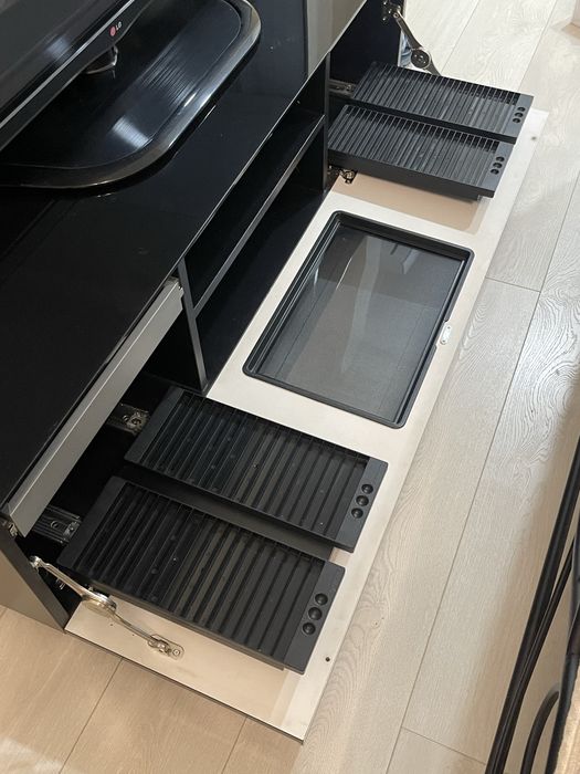 Тумба подставка под телевизор черная