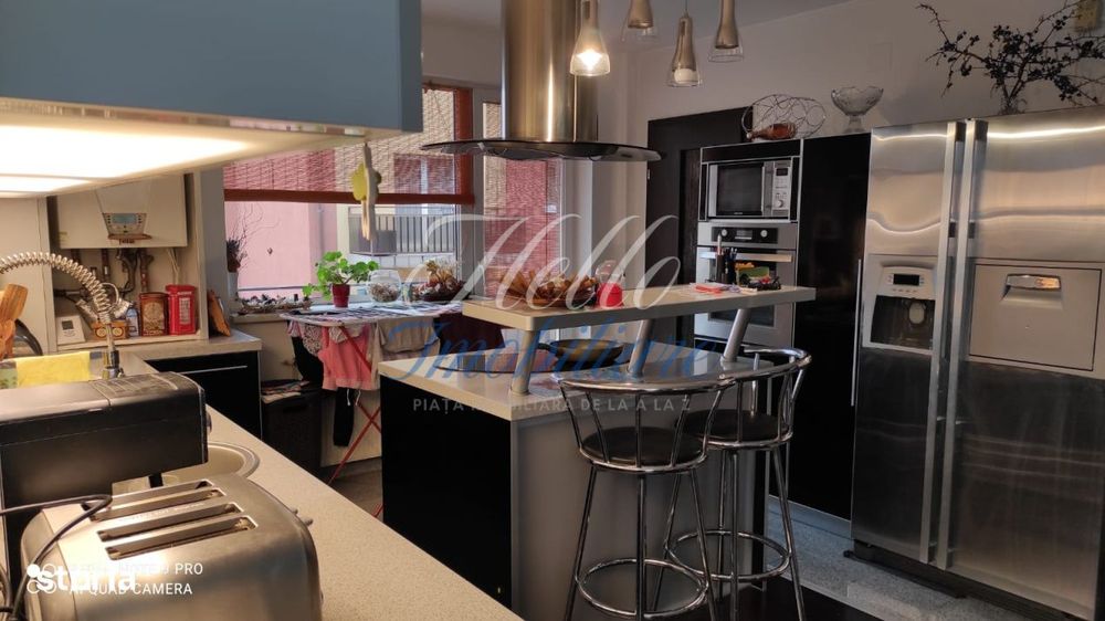 Apartament 3 camere , 98 mp + 2 parcari , zona Buna Ziua , Cluj