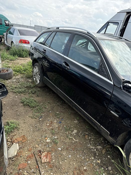 Portiere dreapta Mercedes w204