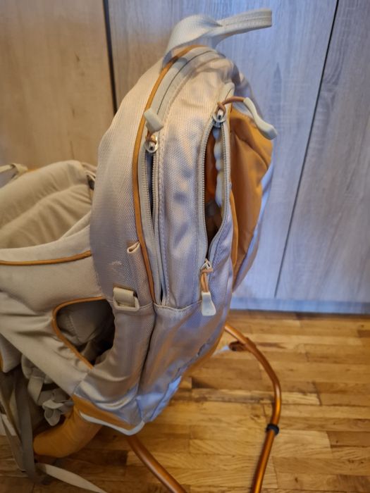 Rucsac drumetie pt transport bebe- de inchiriat