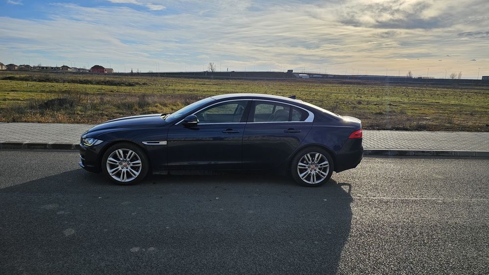 Jaguar XE 2.0D 180 CP Automat 2015 | 185.000 km | Motor defect