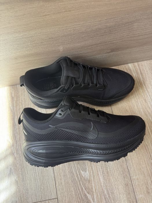 Nike Vomero Plus