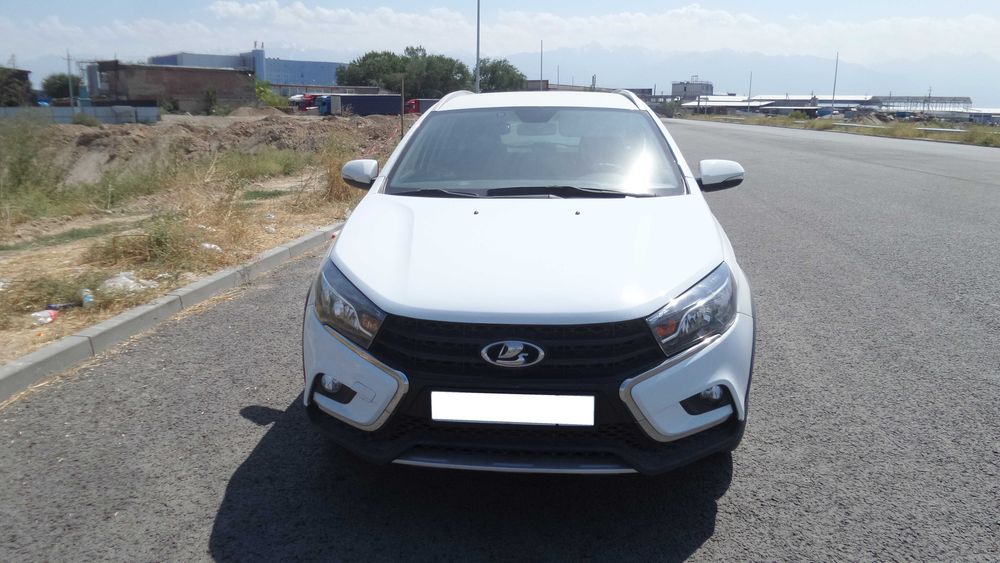 ВАЗ (Lada) Vesta SW Cross 2018 год