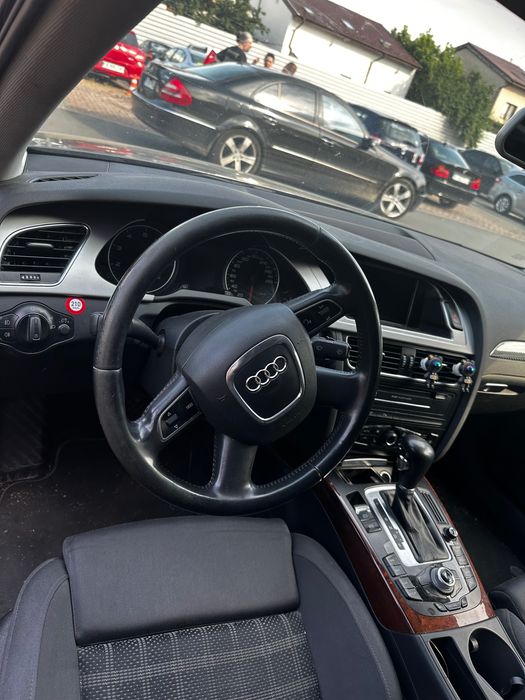 Audi a4 tfsi 2.0 automat
