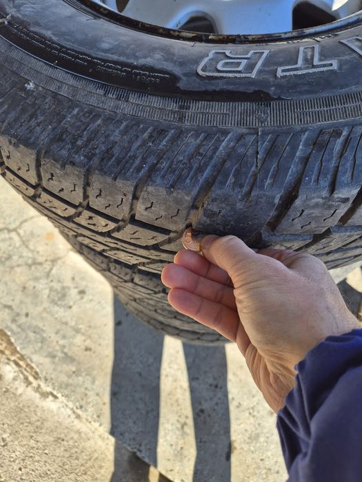 Джанти с гуми за jeep cherokee xj