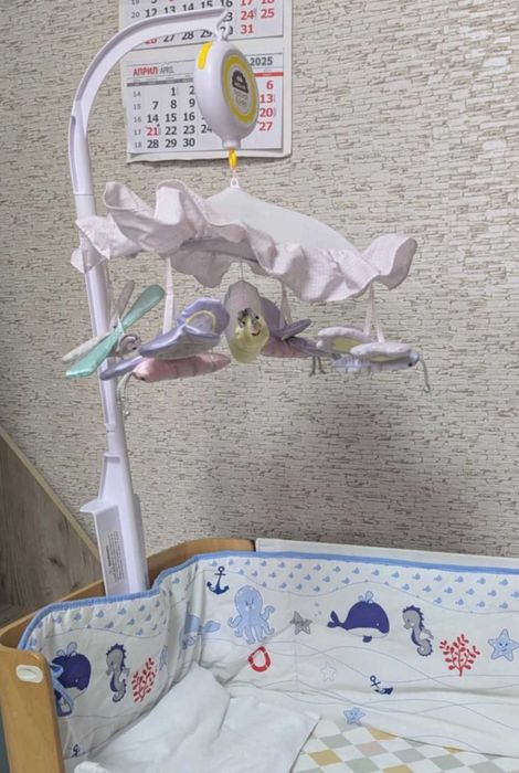 Музикална въртележка с пеперудки за бебе