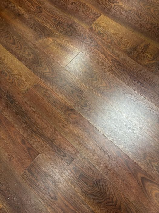 Ламинат в нормальном состоянии.