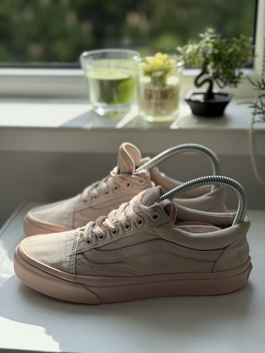 Vans Old Skool Mono Pink – Mărimea 37 – Stil retro