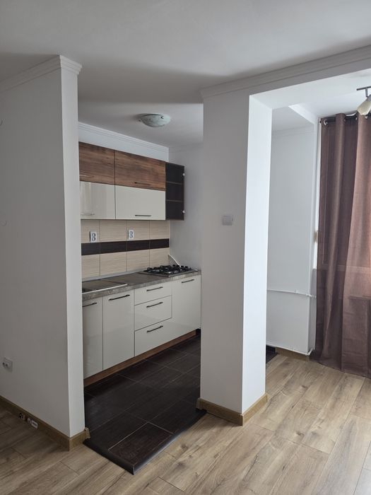 Inchiriez apartament cu 1cameră