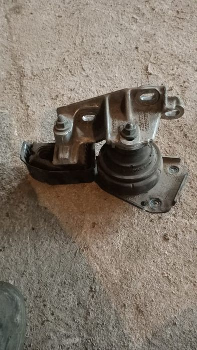 Подушка двигателя volkswagen sharan