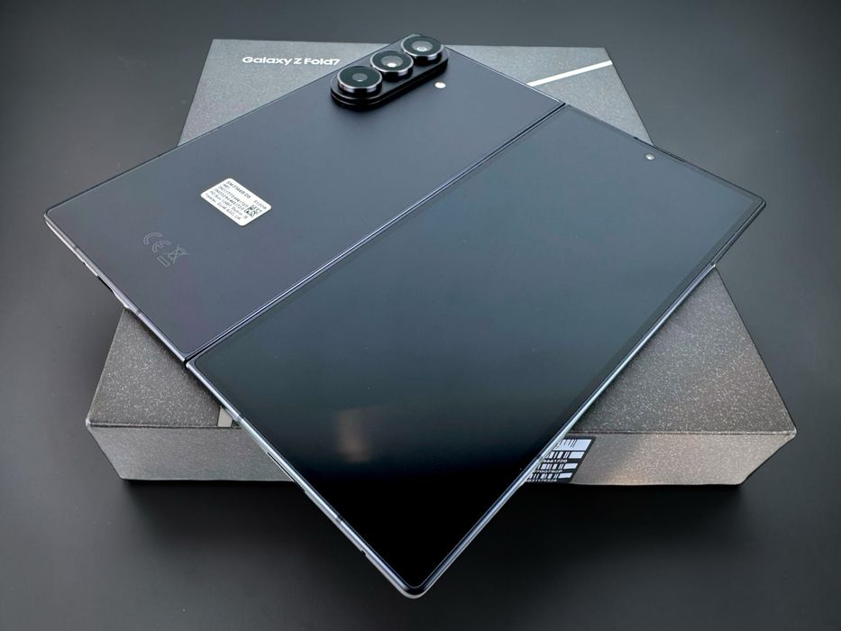 Samsung Galaxy Z Fold 7 5G 512GB Black Отличен! 2г. Гаранция!