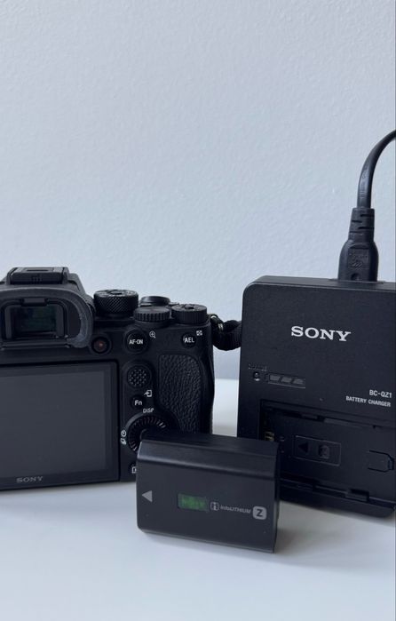 Sony a7R iv in stare noua la cutie foarte putin folosita