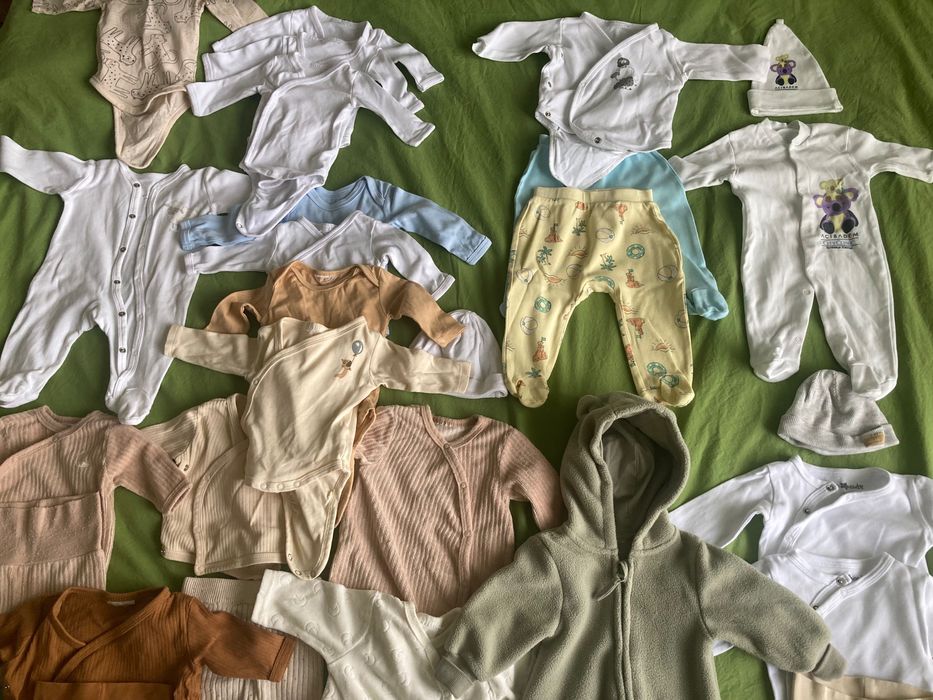 Лот бебешки дрехи от 0 до 3 месеца