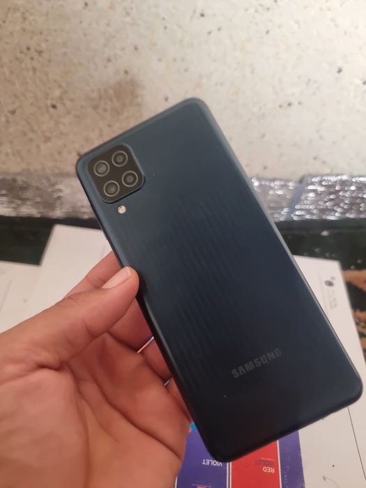 Samsung Galaxy m12