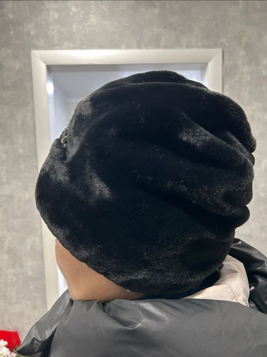 Продам шапку зимнюю