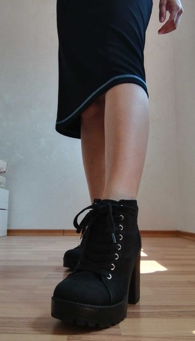 Fusta Ann Taylor Loft sport masura XS / S fuste 3/4 Stare foarte buna