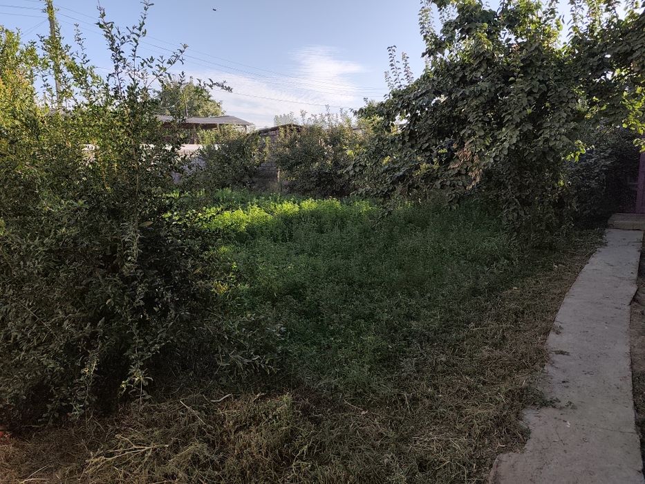 Участка сотилади 4 соток(продам участку 4 соток)