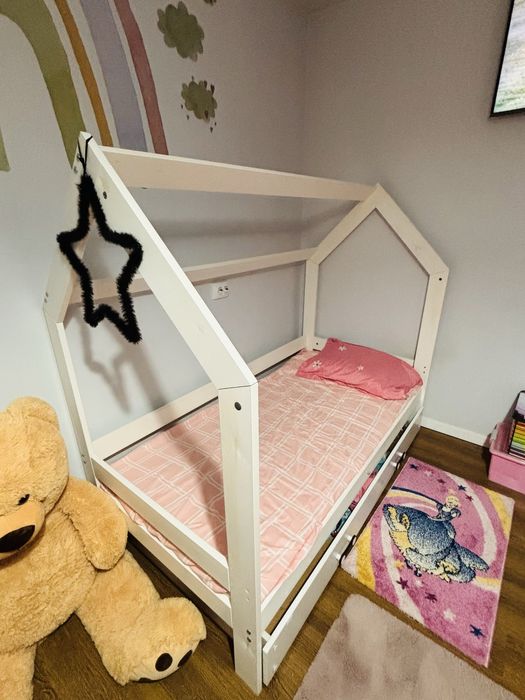 Pat casuta Montessori